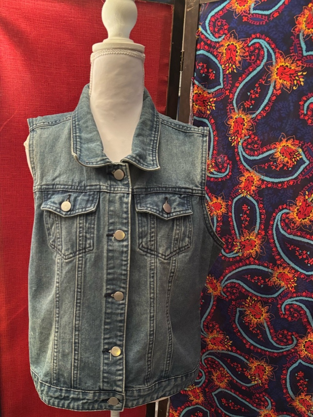 Classic medium/classic wash Denim Vest